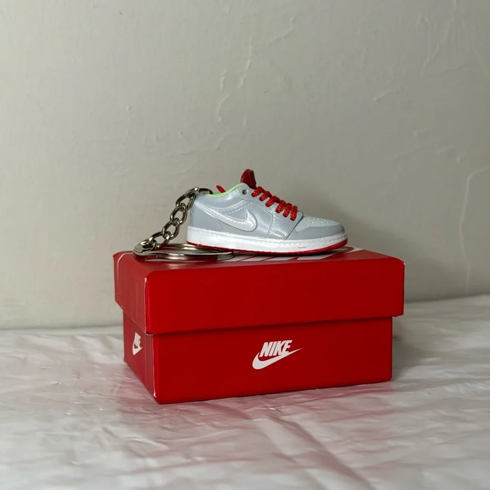 NIB Style Keychain - Picture 2 of 3